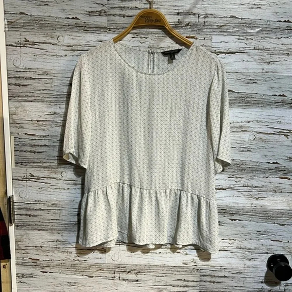 Banana republic baby doll style blouse size medium